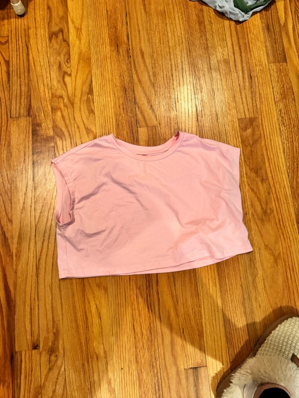 SHEIN Light Pink Cropped Tank Top